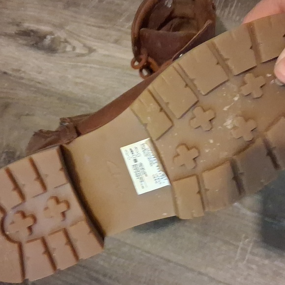 Clarks - Picture 8 of 9